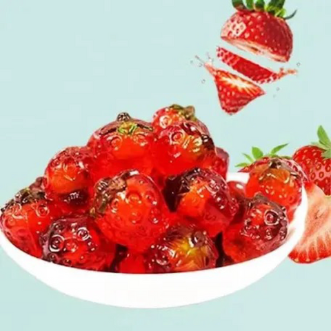Peeled Gummy Strawberries 100g